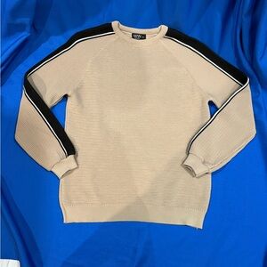 Boohoo Tan and Black Crewneck Sweater with Knitted Texture